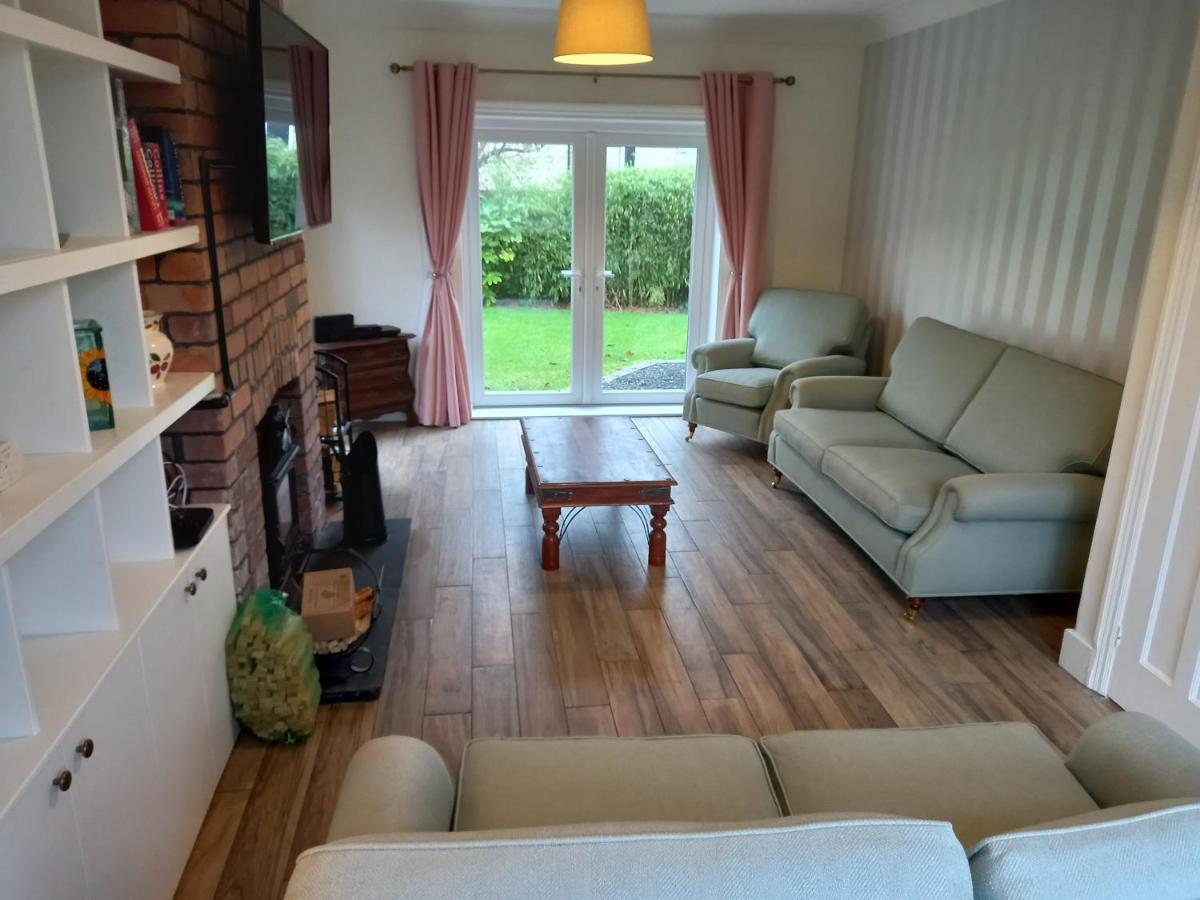 Grange Croft Vila Ben Rhydding Exterior foto